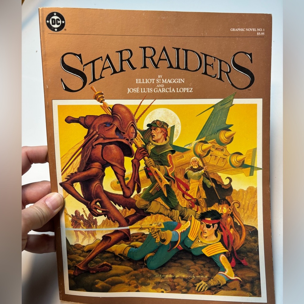 1983 STAR RAIDERS DC Graphic Novel #1 1st Printing‎